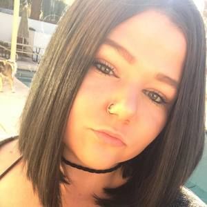 Meet your Posher, Bobbi-jo